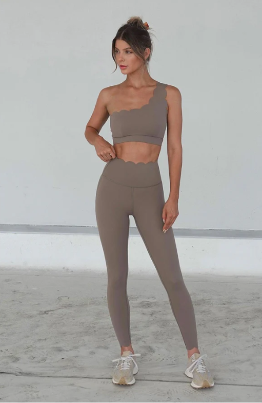 7/8 High-Waist Energy Legging & Soufflé Sports Bra